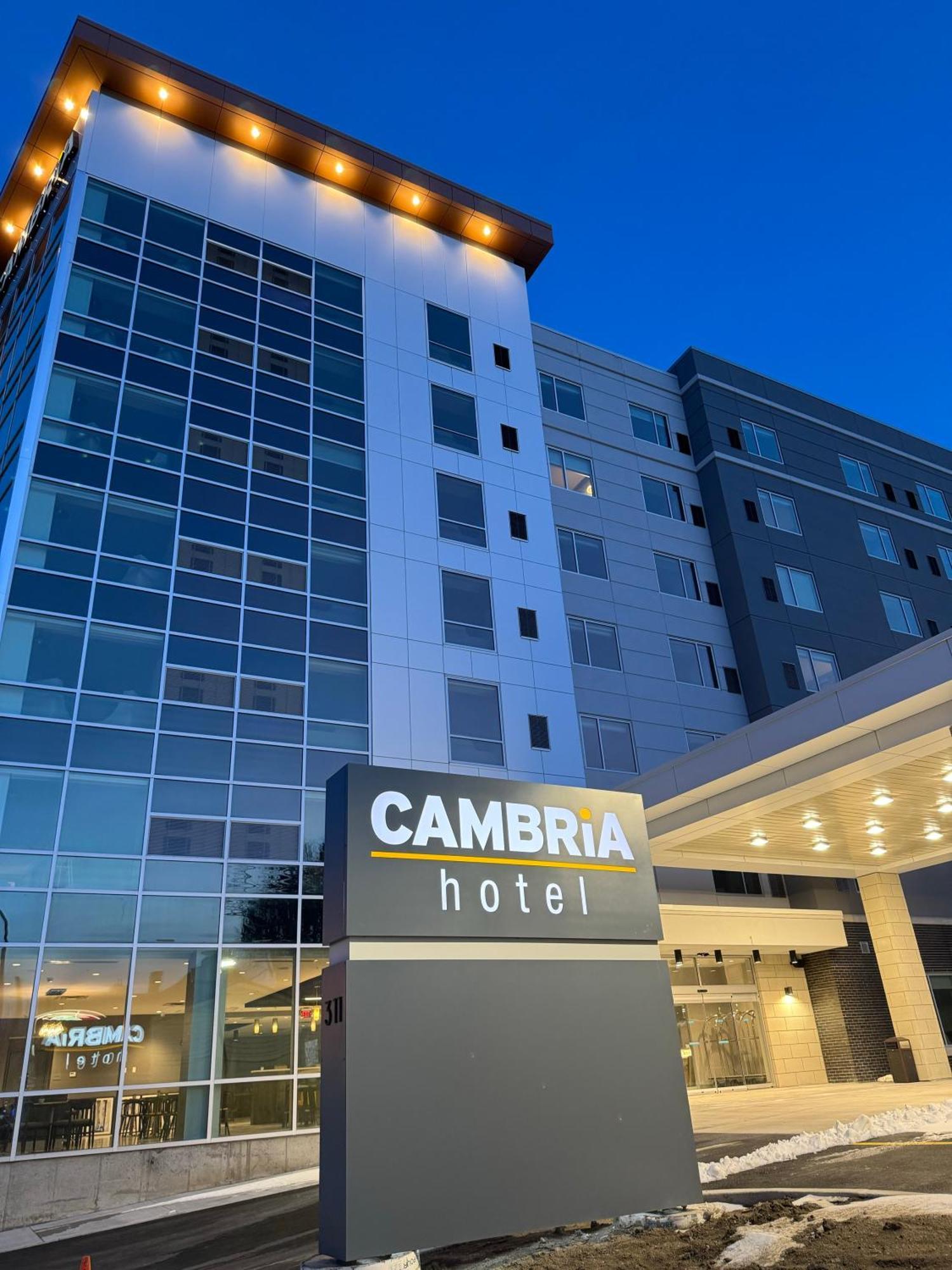 Cambria Hotel Ніагара-Фоллс Екстер'єр фото